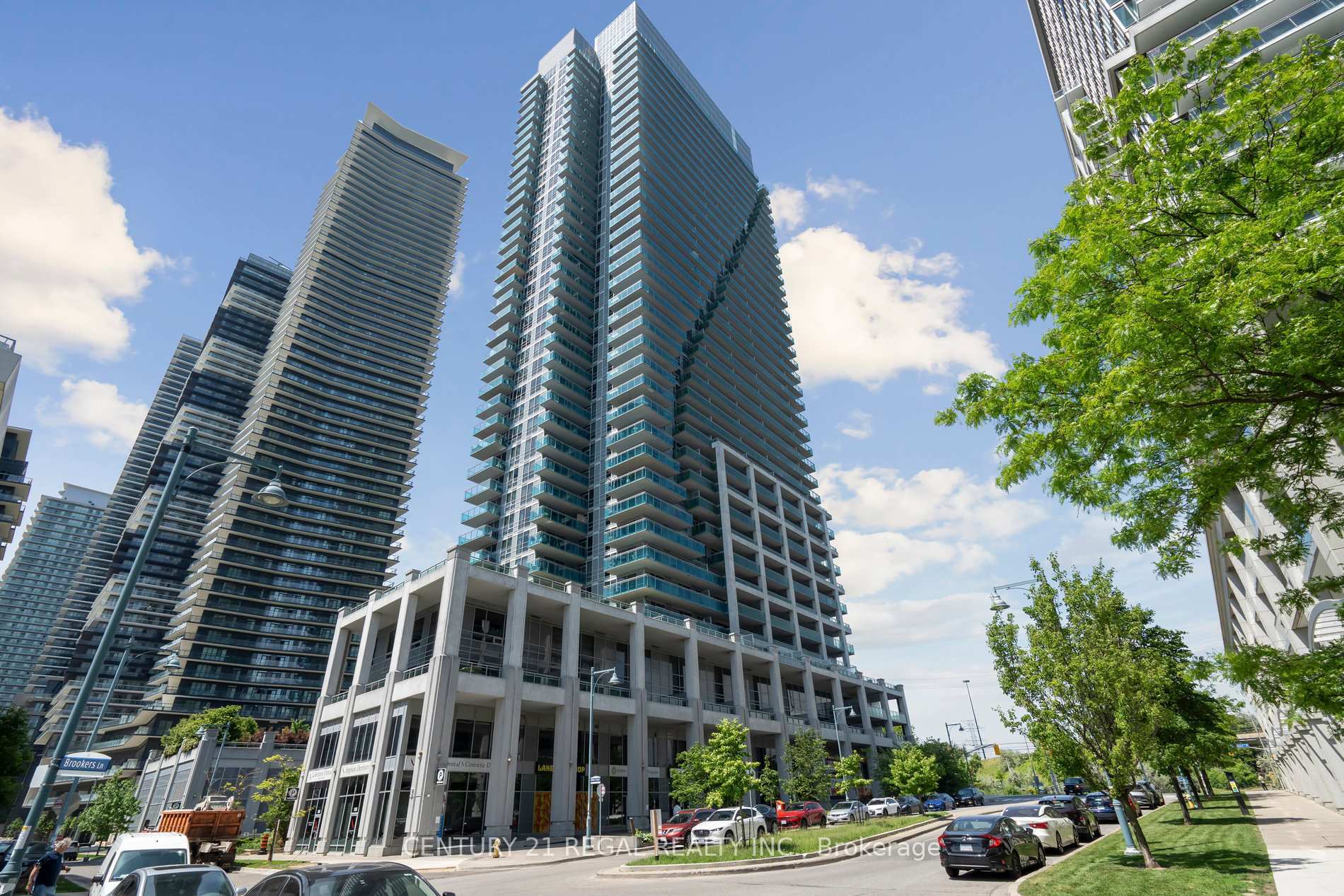 16 Brookers Lane 1810  Toronto ON M8V 0A5 photo