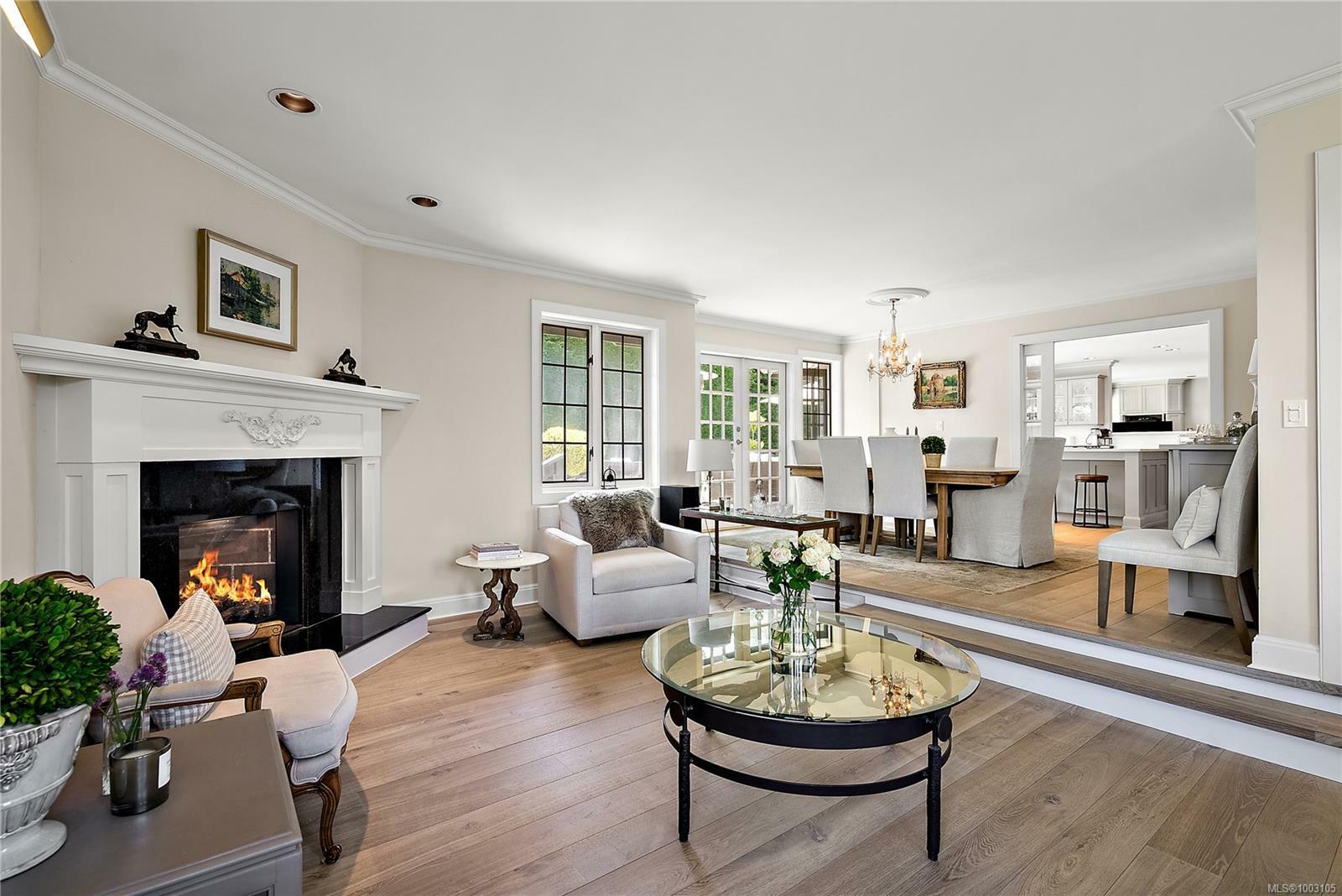 Property Photo: 835 Gulfview Pl BC V8Y 2R6