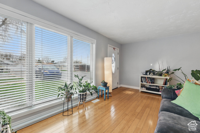 Property Photo: 2645 S Masonic Cir E UT 84115