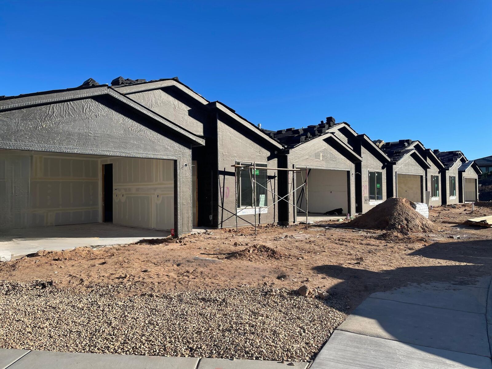 Property Photo:  2054 W 320 S 37-40  UT 84737 