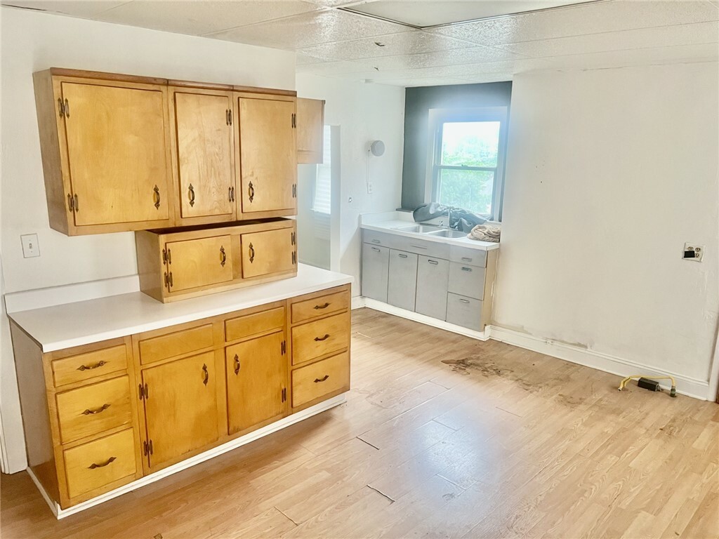 Property Photo: 18 Windfall Way PA 15227
