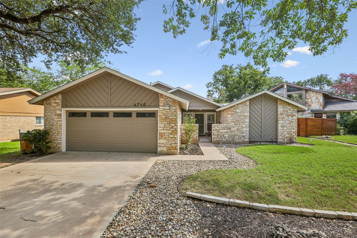 4713 Trail Crest Circle  Austin TX 78735 photo