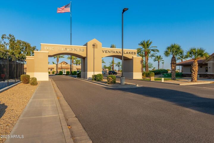 Property Photo: 11065 W Runion Drive AZ 85373