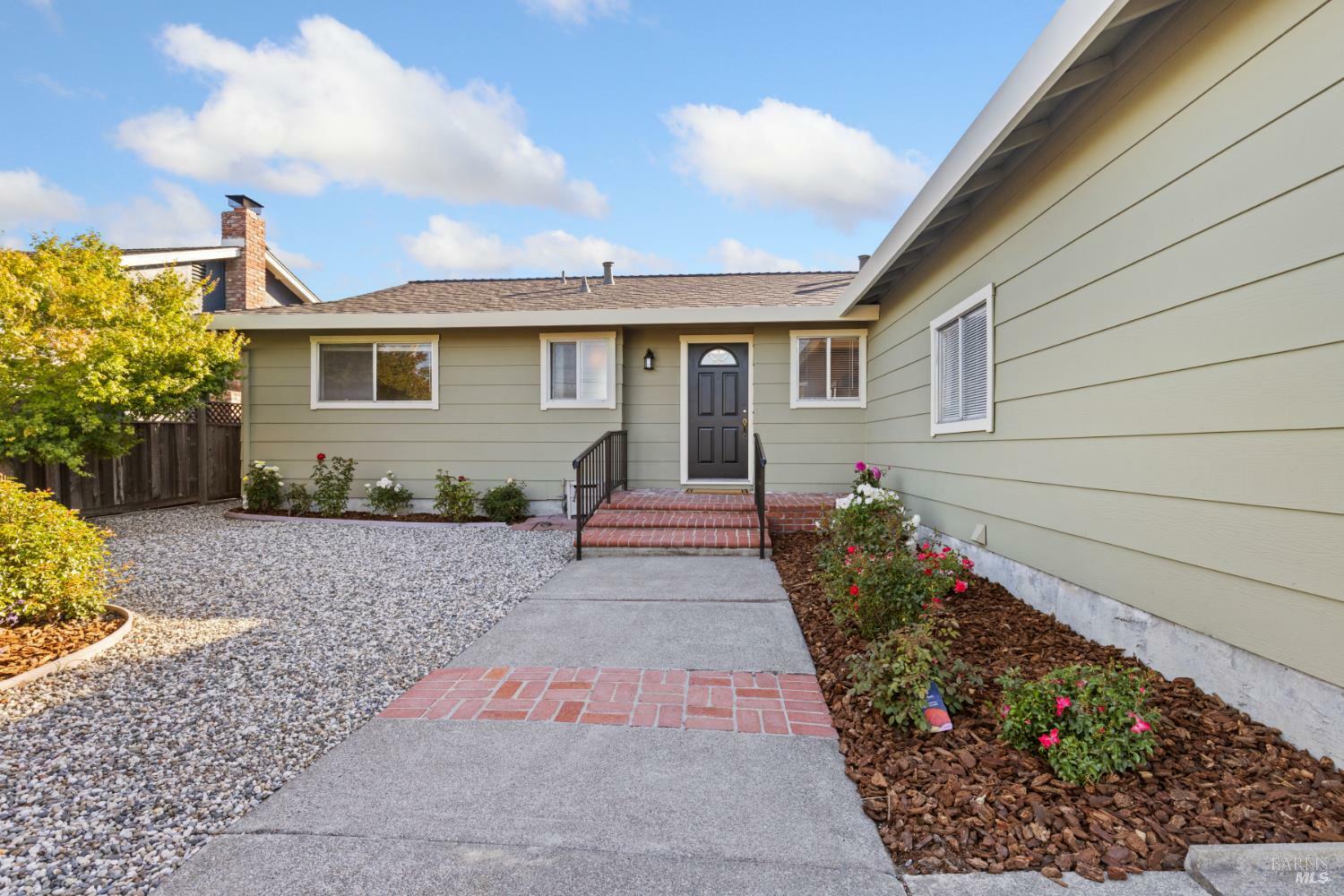 437 Ely Boulevard  Petaluma CA 94954 photo