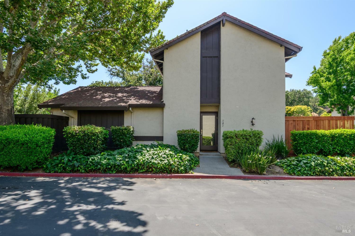 Property Photo: 181 Fairoaks Drive CA 95688
