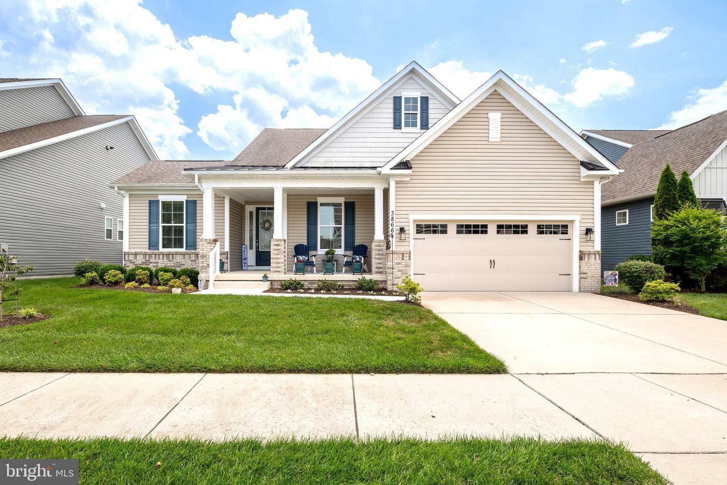 Property Photo: 38664 Longs Chapel Lane DE 19967