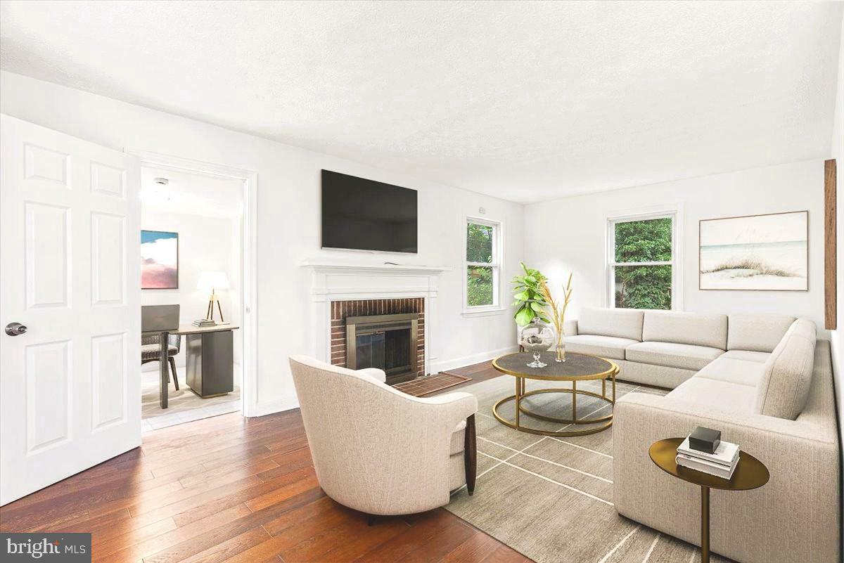 Property Photo: 5901 Euclid MD 20785