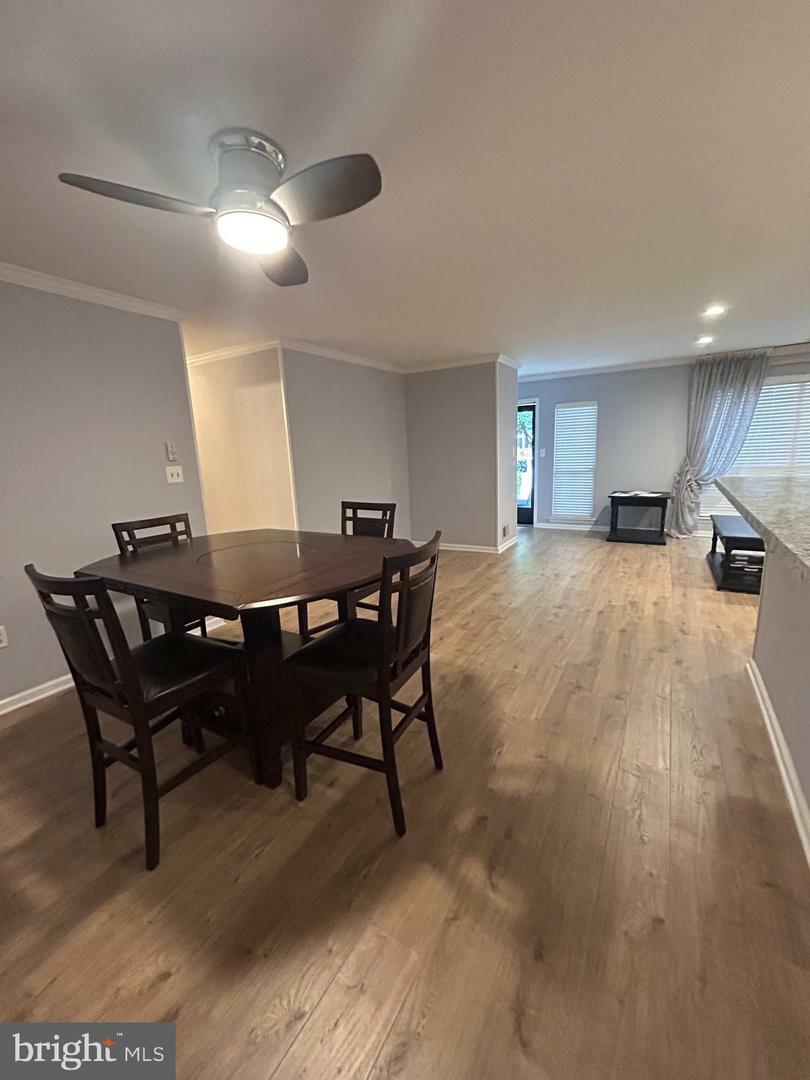 20 Versailles Court  Hamilton NJ 08619 photo