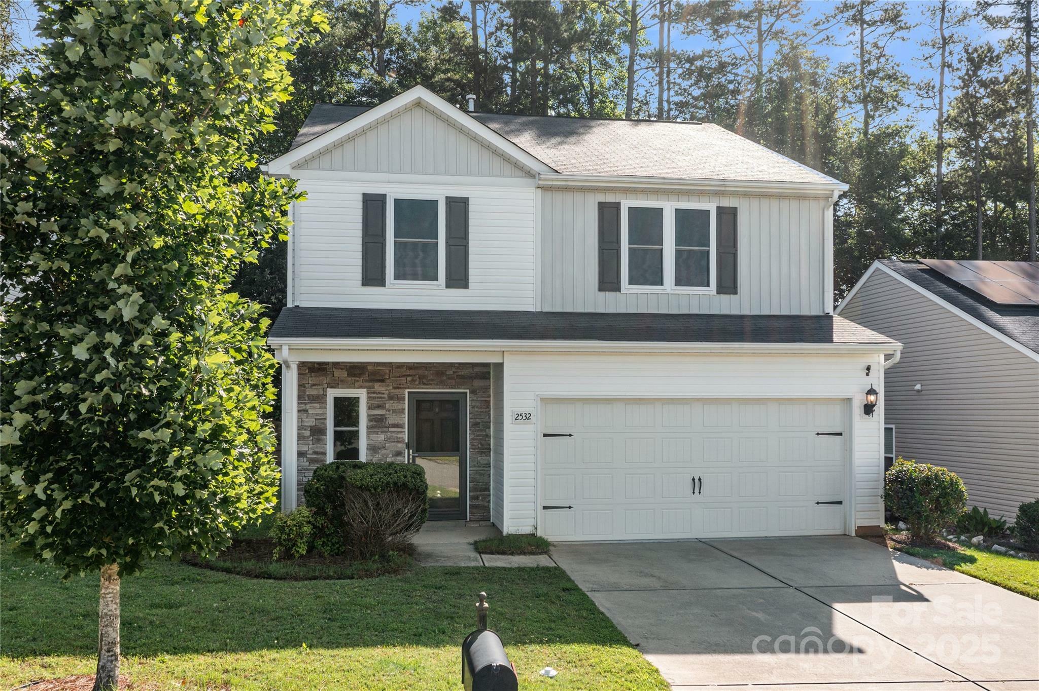 Property Photo: 2532 Blue Moss Drive NC 28034