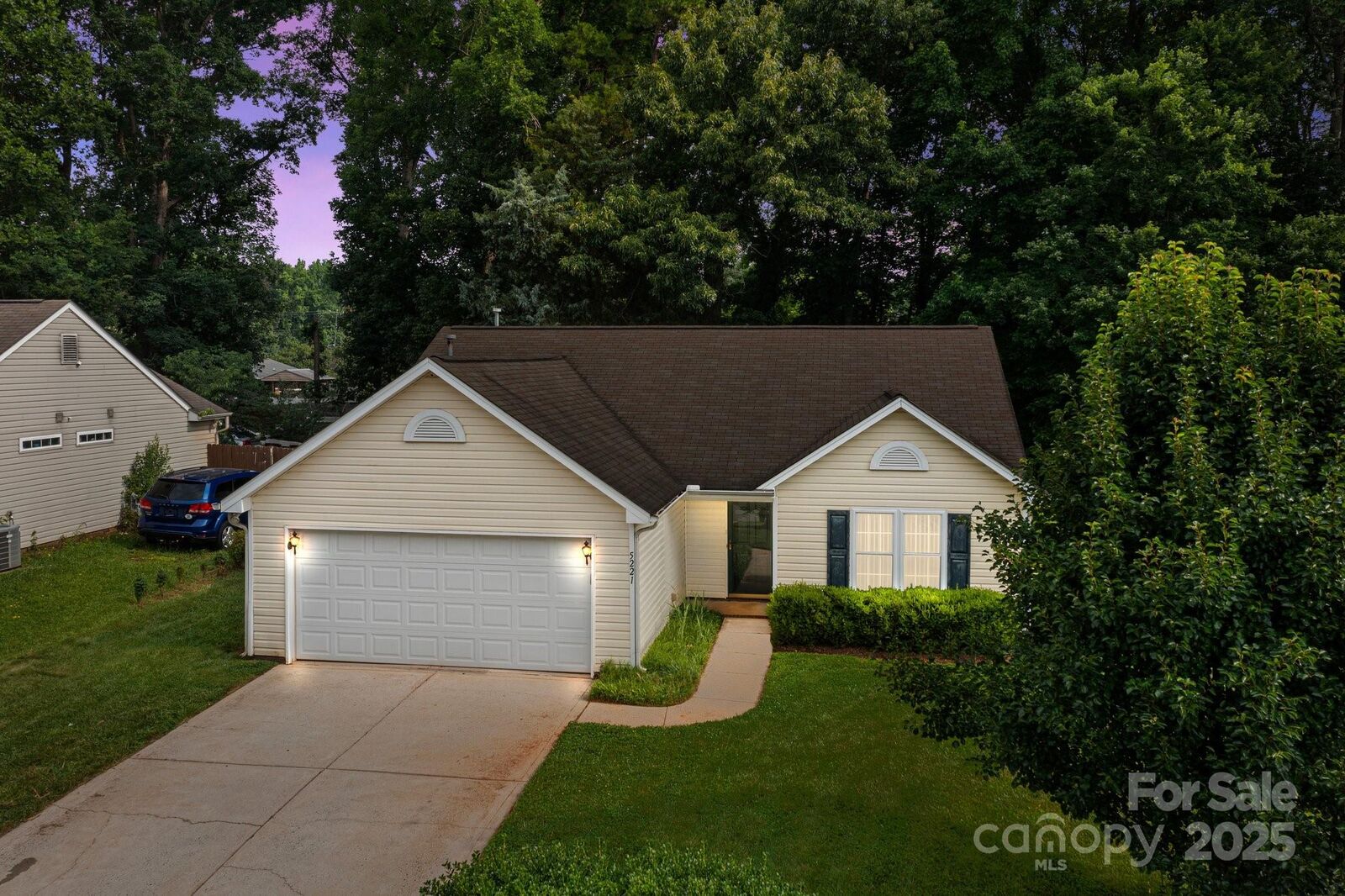 Property Photo:  5221 Javitz Road  NC 28216 