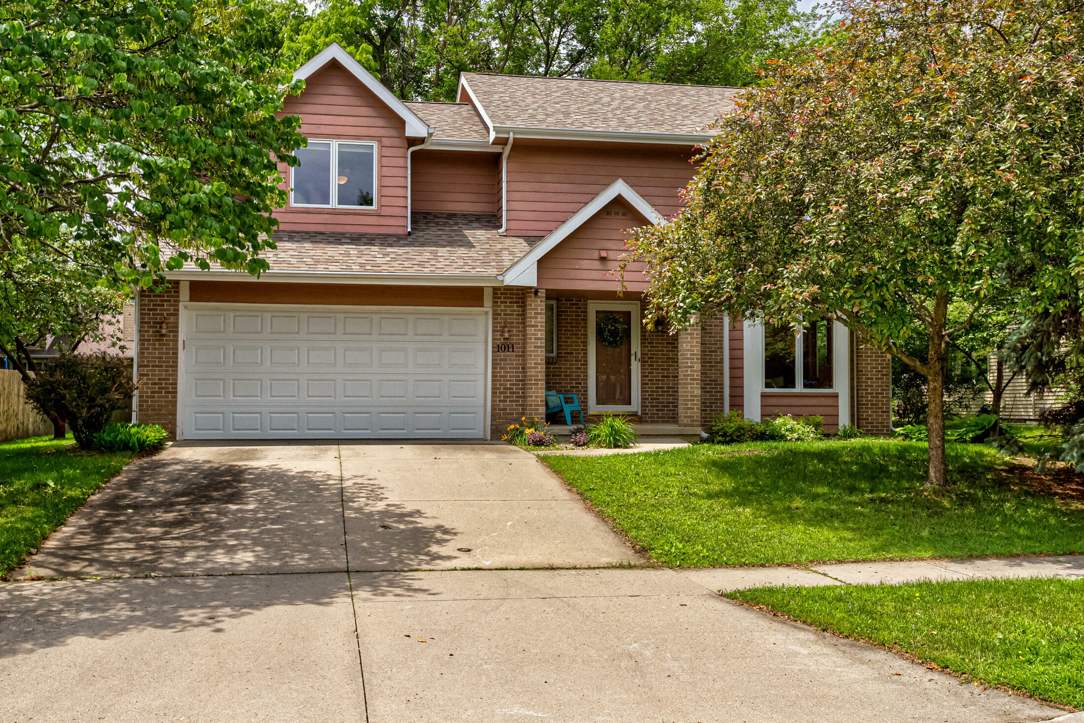 Property Photo: 1011 Florida Avenue IA 50014