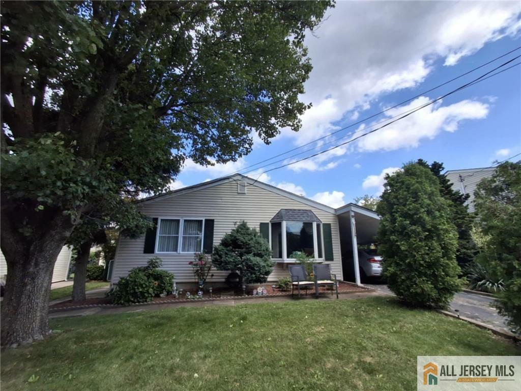 85 Pinetree Drive  Sayreville NJ 08859 photo