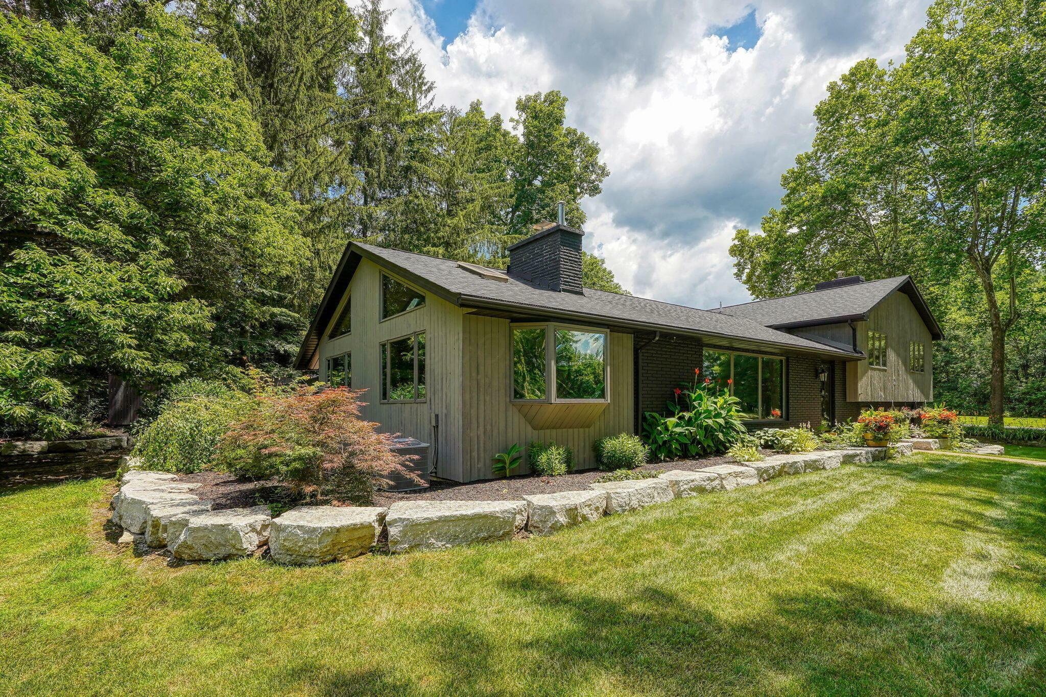 1300 Dannie Drive  Logan OH 43138 photo