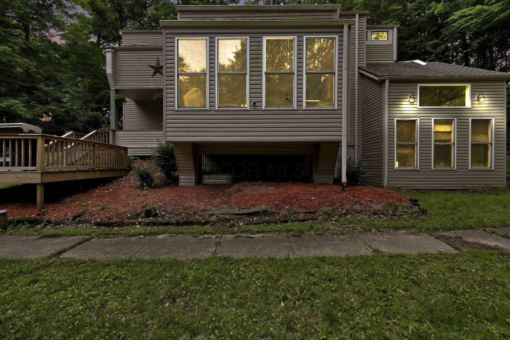 Property Photo: 2991 Coonpath NE Road OH 43130