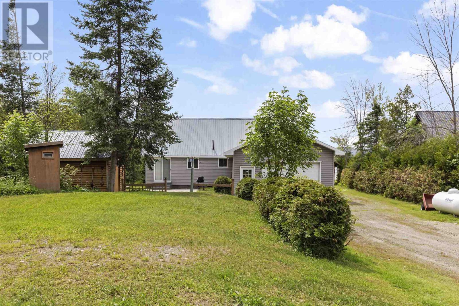 Property Photo: 7 Echo Lake Rd ON P0S 1C0