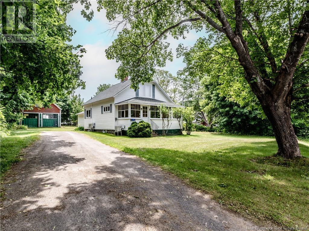 Property Photo: 7 Sunset Drive NB E4W 2E6