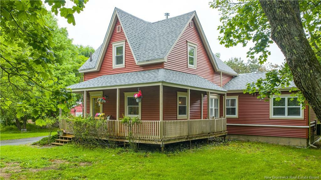 Property Photo: 28 Quispamsis Road NB E2E 1M4