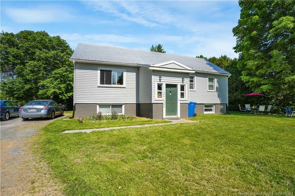 Property Photo: 394-396 New Maryland Hwy NB E3C 1E5