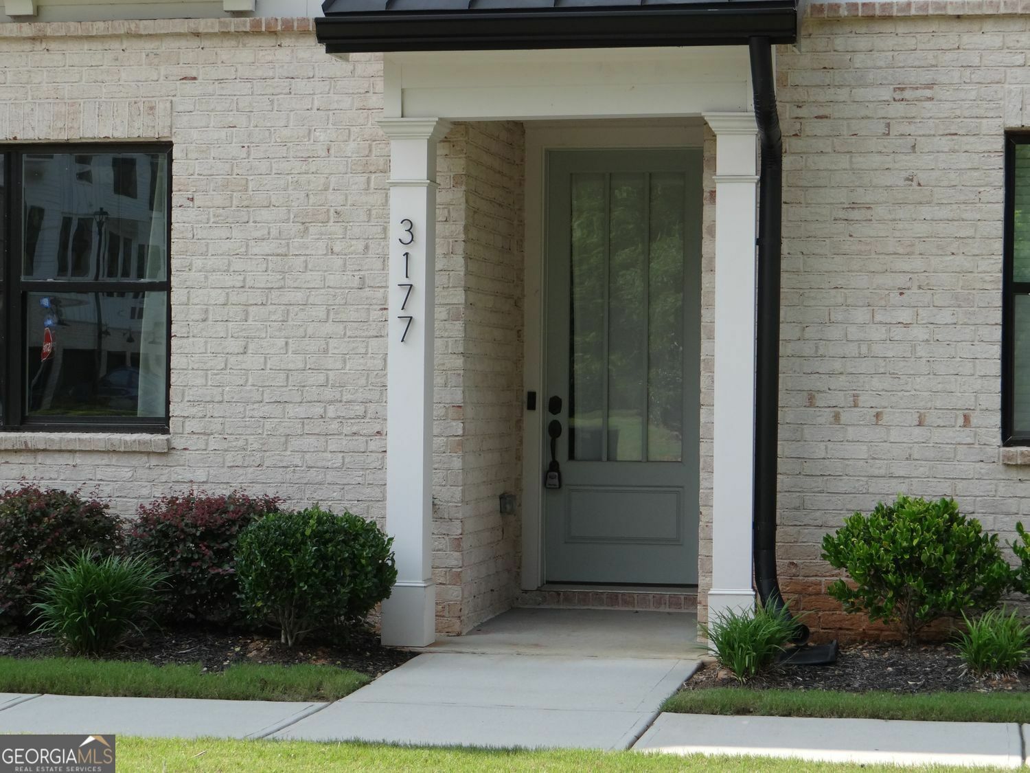 Property Photo: 3177 Kincaid Drive GA 30033