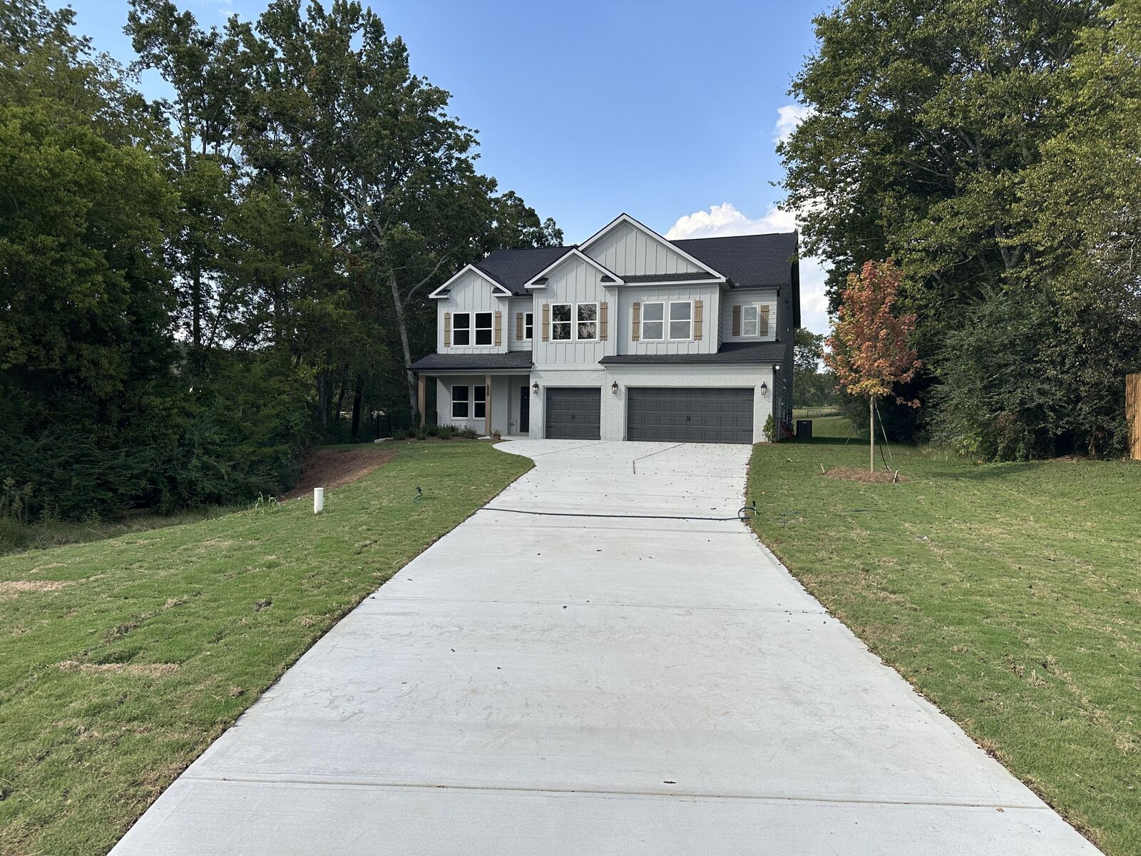 Property Photo: 2298 Firelight Way TN 37363