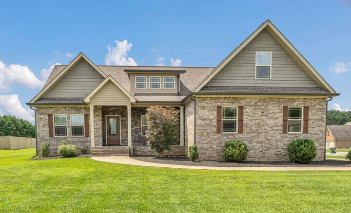 386 Twelve Oaks Drive  Rock Spring GA 30739 photo