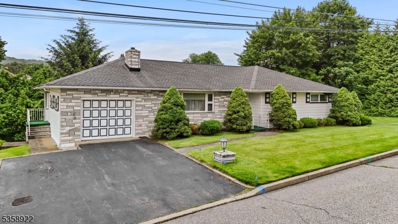Property Photo: 35 Hillside Ave NJ 07857