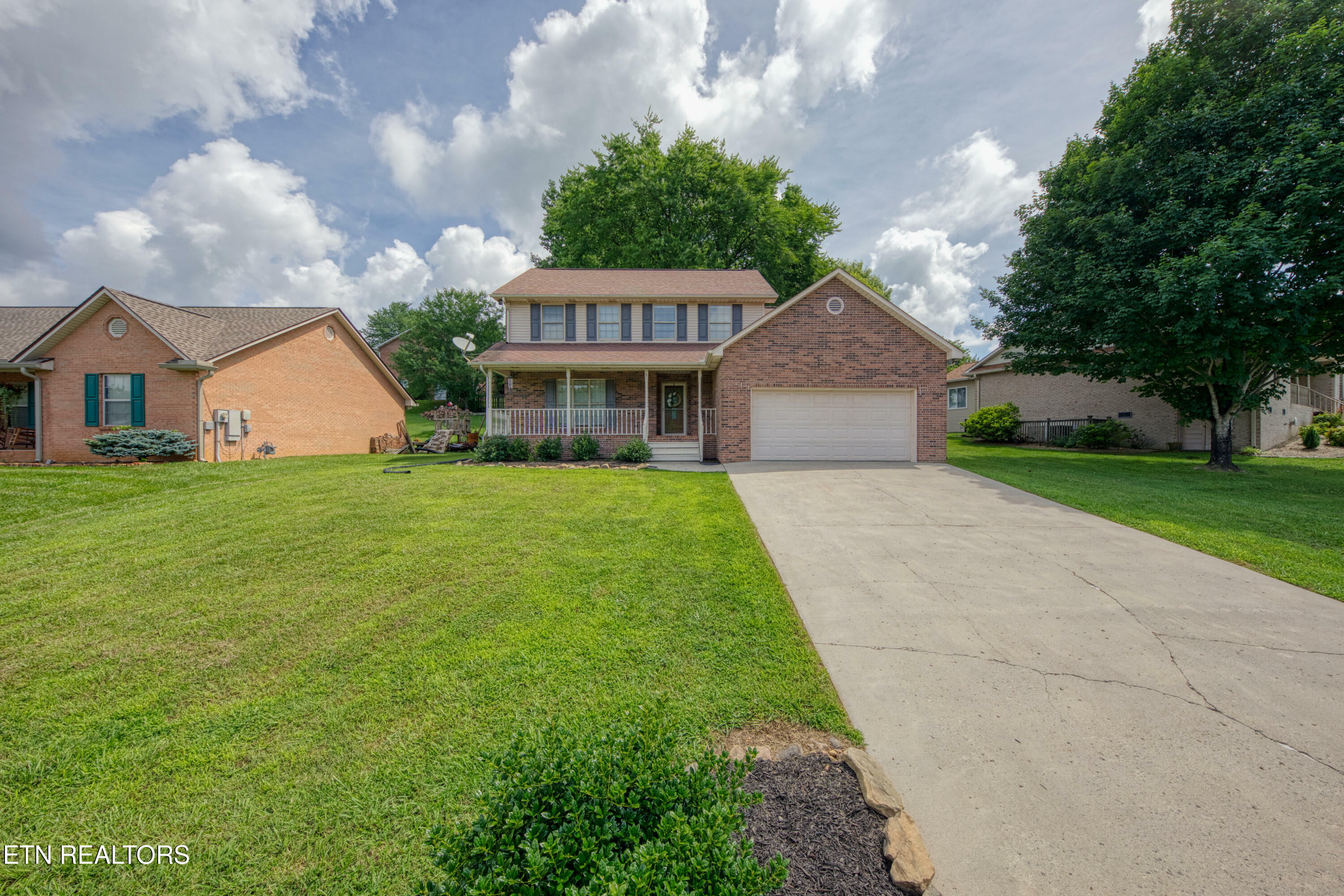 Property Photo: 4879 Garfield Terrace Drive TN 37938