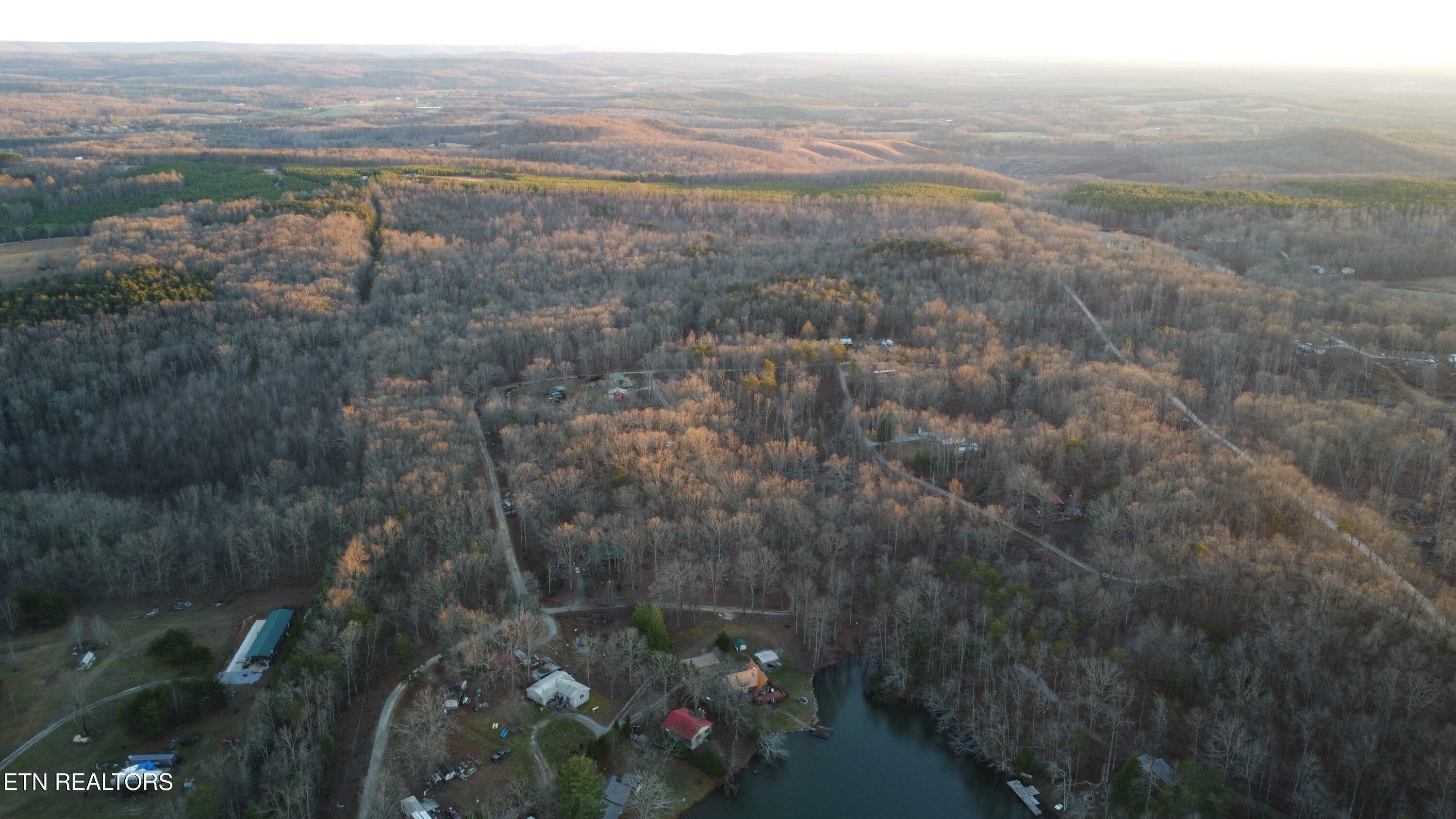 Property Photo: 4 Tresa St TN 38572