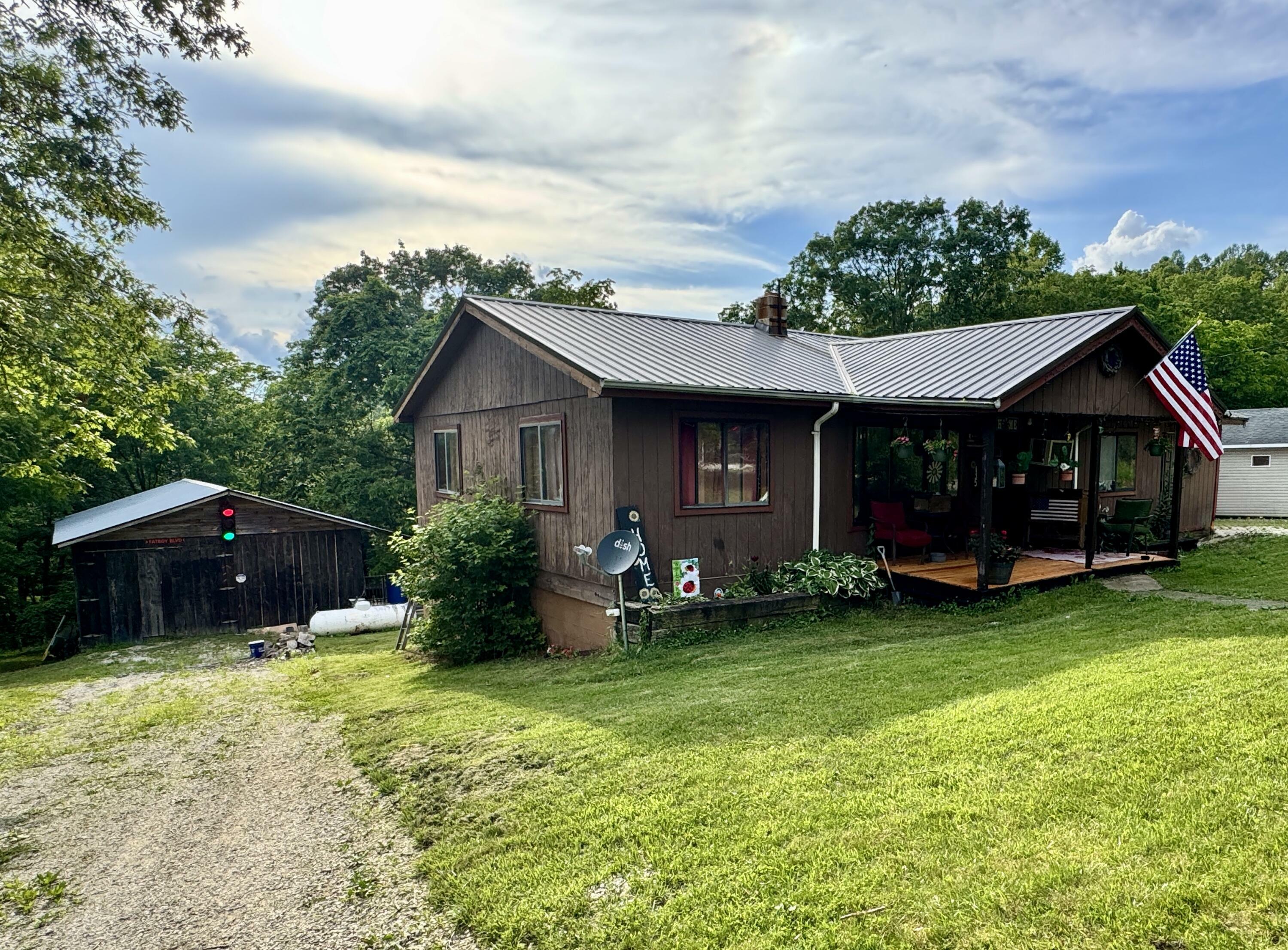 Property Photo: 135 Mt Hope Road KY 40351