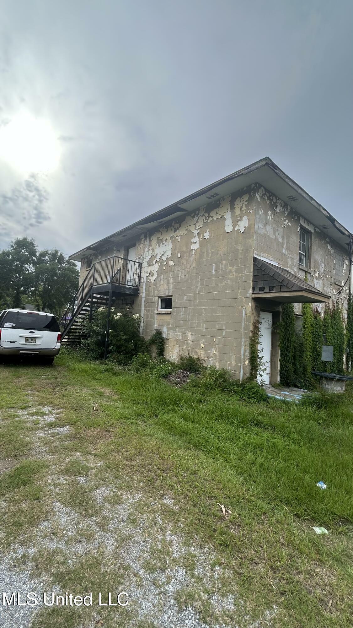Property Photo: 3201 20th Street MS 39501