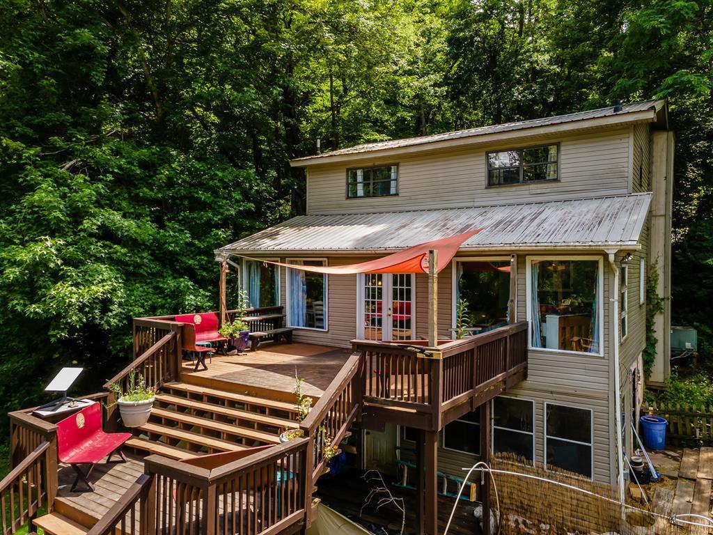 Property Photo: 5518 Hwy 30 TN 37307