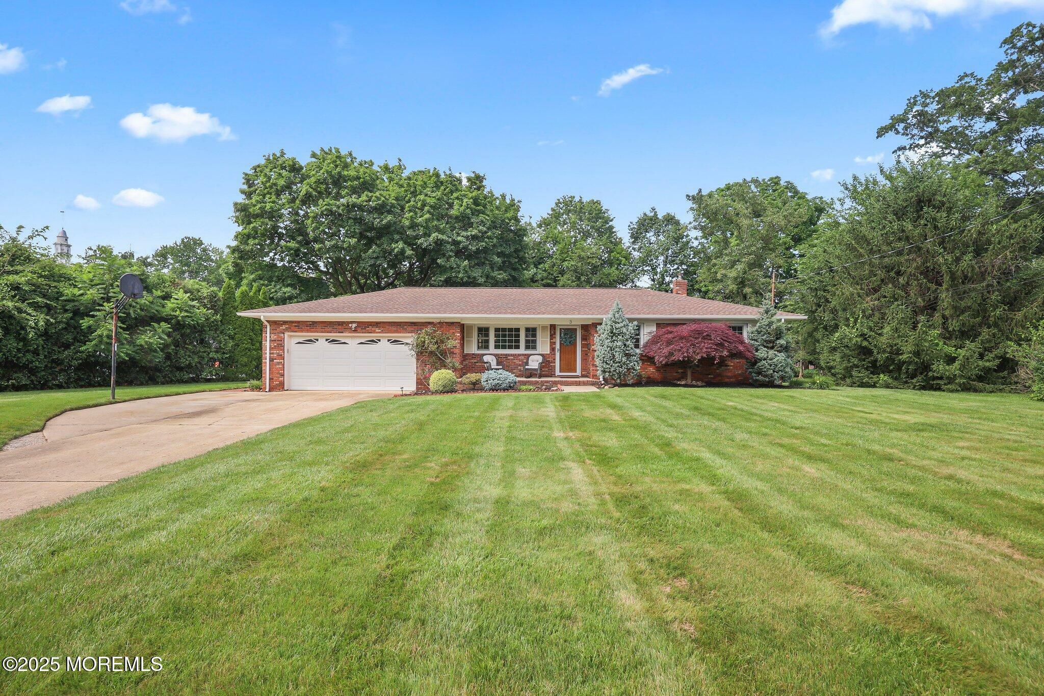 Property Photo:  3 McElwaine Drive  NJ 07728 