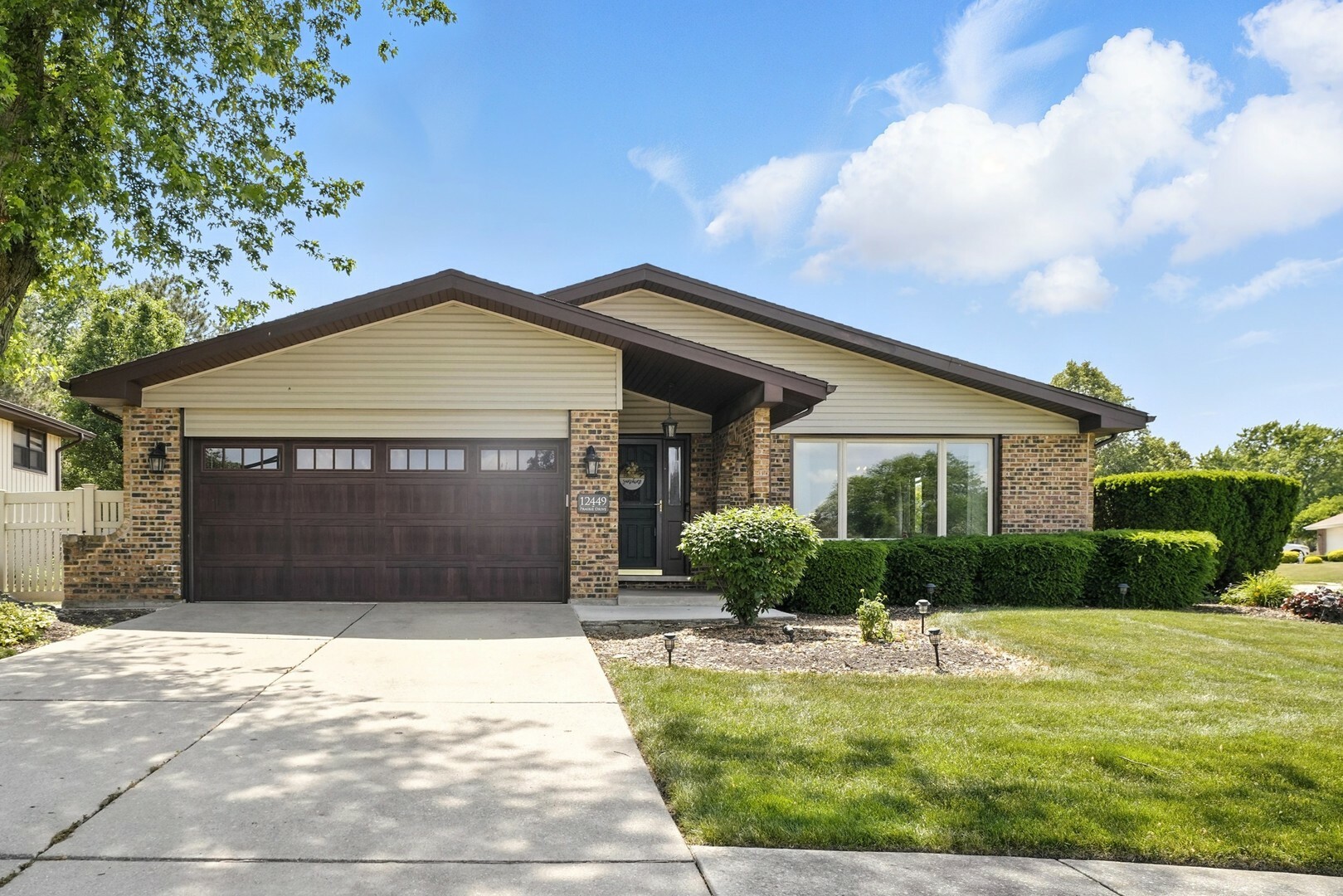 12449 W Prairie Drive  Homer Glen IL 60491 photo