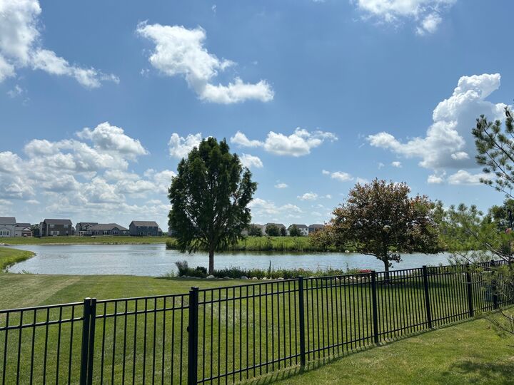 Property Photo: 409 London Way IL 61874