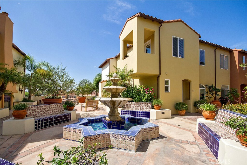 Property Photo: 322 5th Street CA 92648