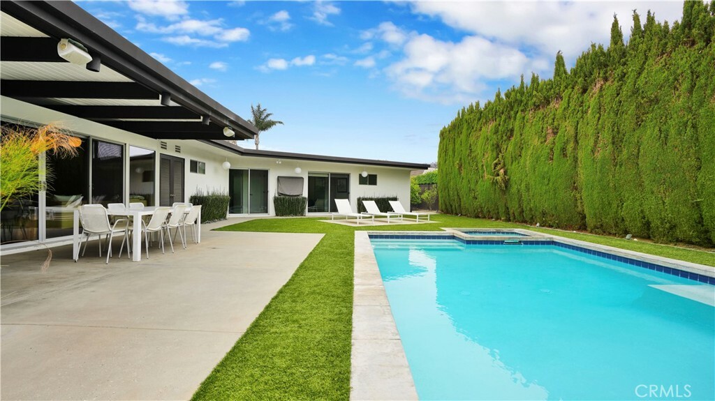 Property Photo: 2000 Nautilus Lane CA 92660