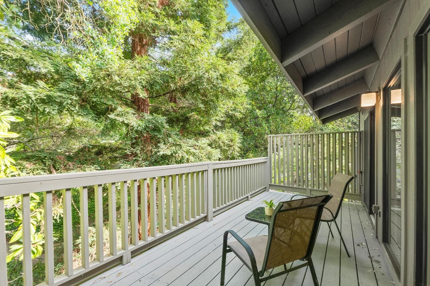 Property Photo:  76 Riverknoll Place  CA 95608 