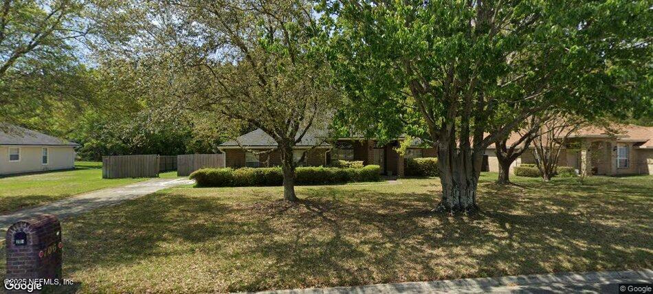 Property Photo: 706 Wellhouse Drive FL 32220