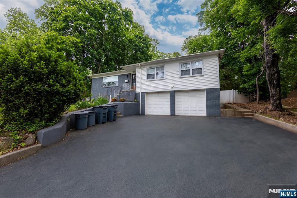 Property Photo:  333 Kinderkamack Road  NJ 07661 