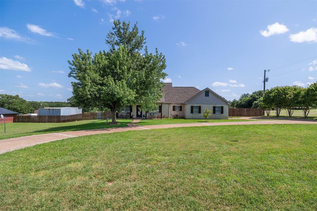 Property Photo: 3120 Michele Court TX 76088