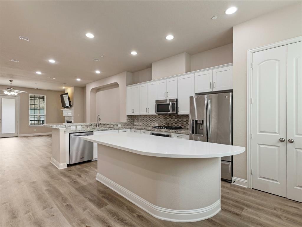 Property Photo: 6462 Riviera Drive TX 75039