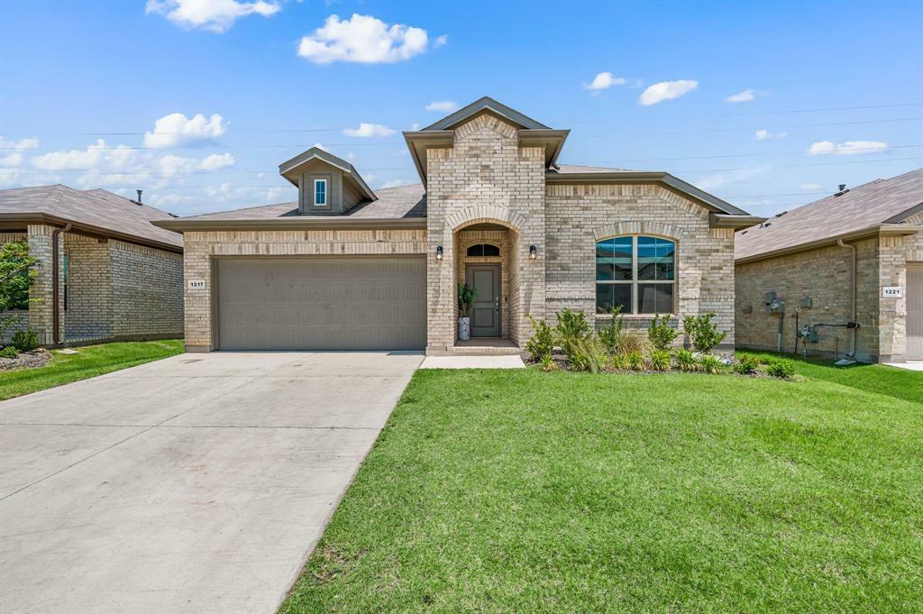 Property Photo:  1217 Southwark Drive  TX 76247 