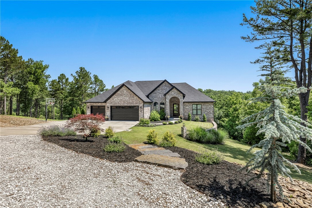 Property Photo: 8 McKenzie Way AR 72715