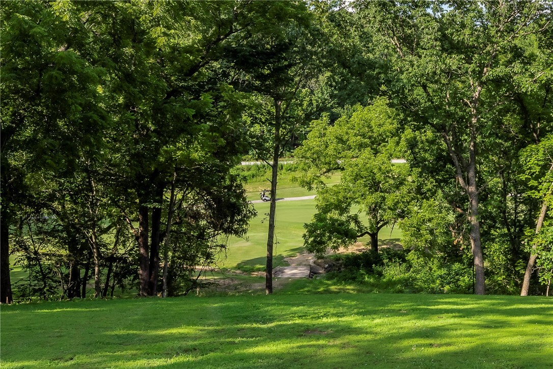 Property Photo:  8 McKenzie Way  AR 72715 