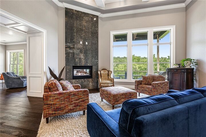 Property Photo:  8 McKenzie Way  AR 72715 