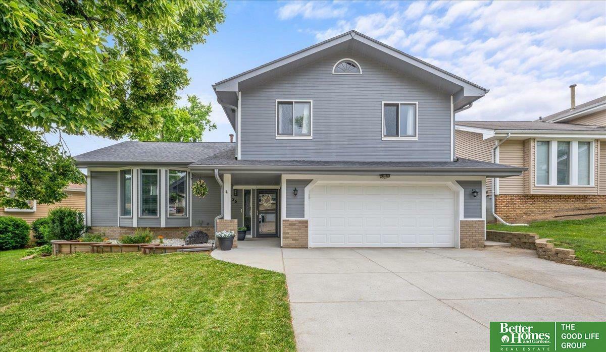 Property Photo: 8725 Monroe Street NE 68127
