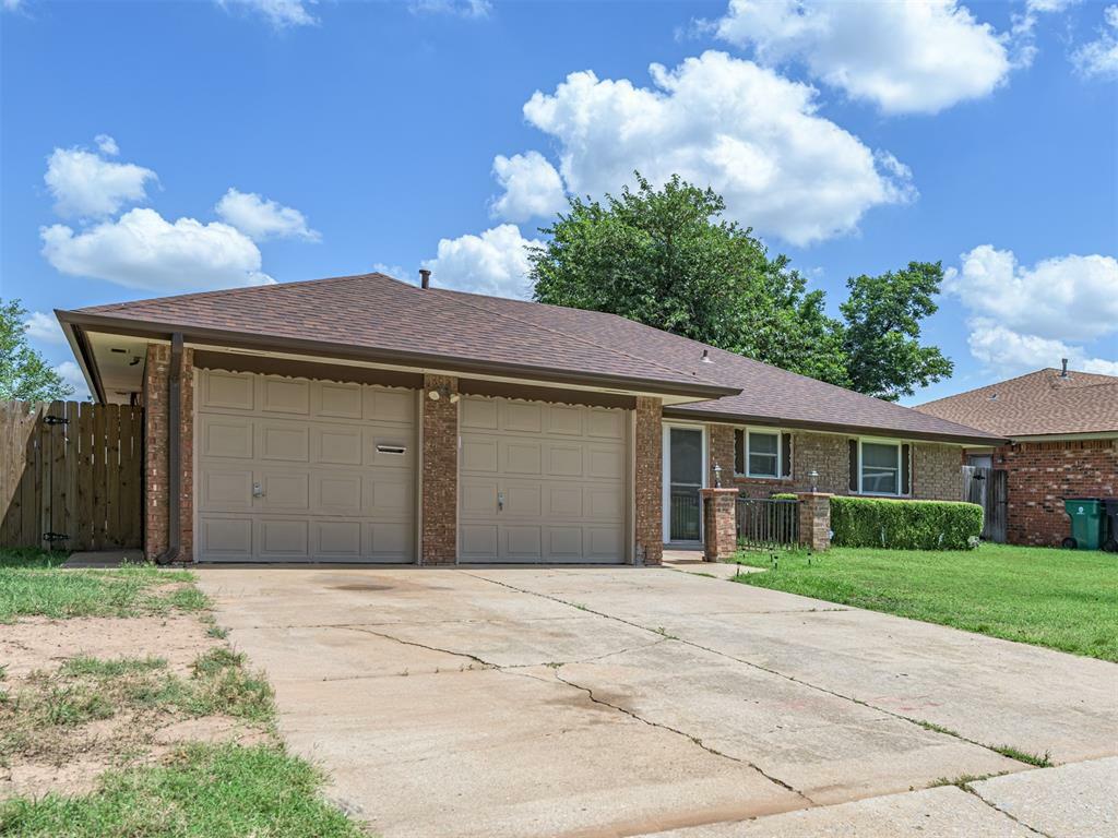 Property Photo: 2821 SW 86th Street OK 73159
