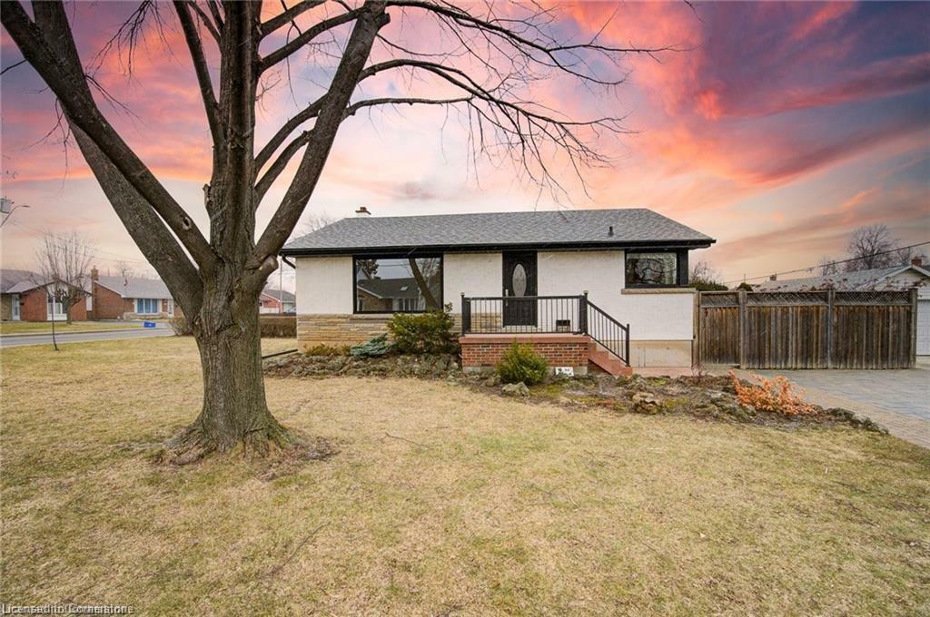 Photo de la propriété: 94 Gailmont Drive Upper ON L8K 4B6