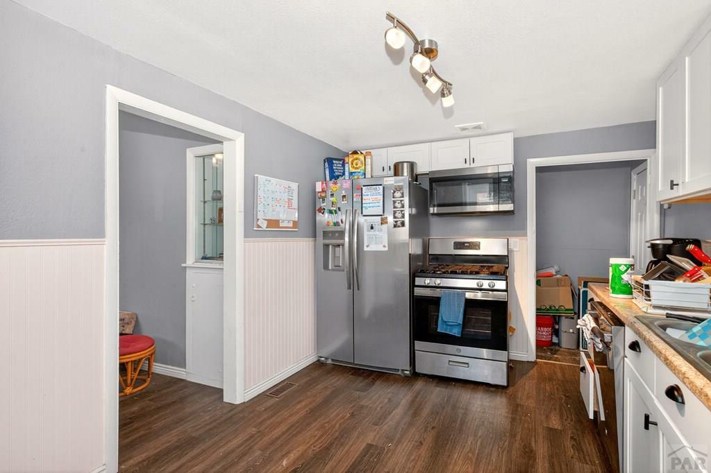 Property Photo:  1301 Cypress St  CO 81004 