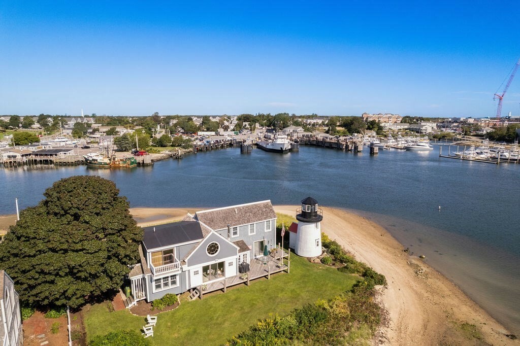 Property Photo:  107 Channel Point Rd  MA 02601 